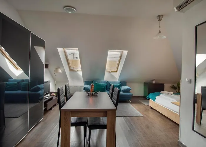 Mango Apartments