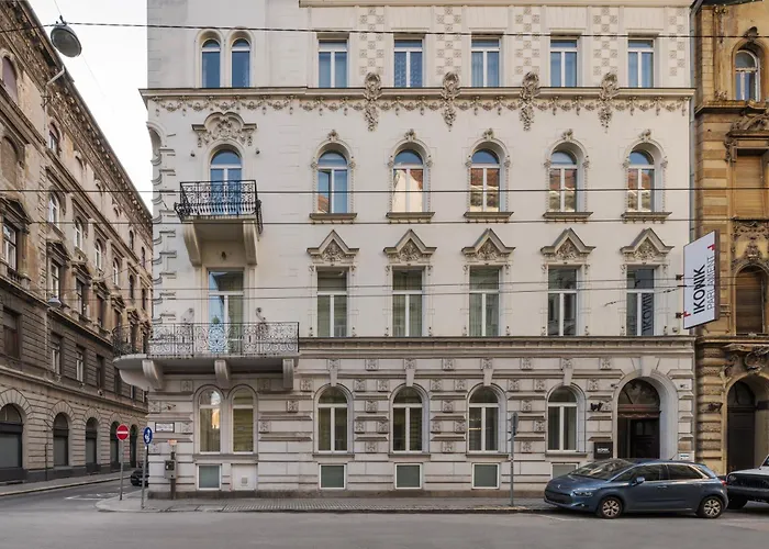 Ikonik Parlament